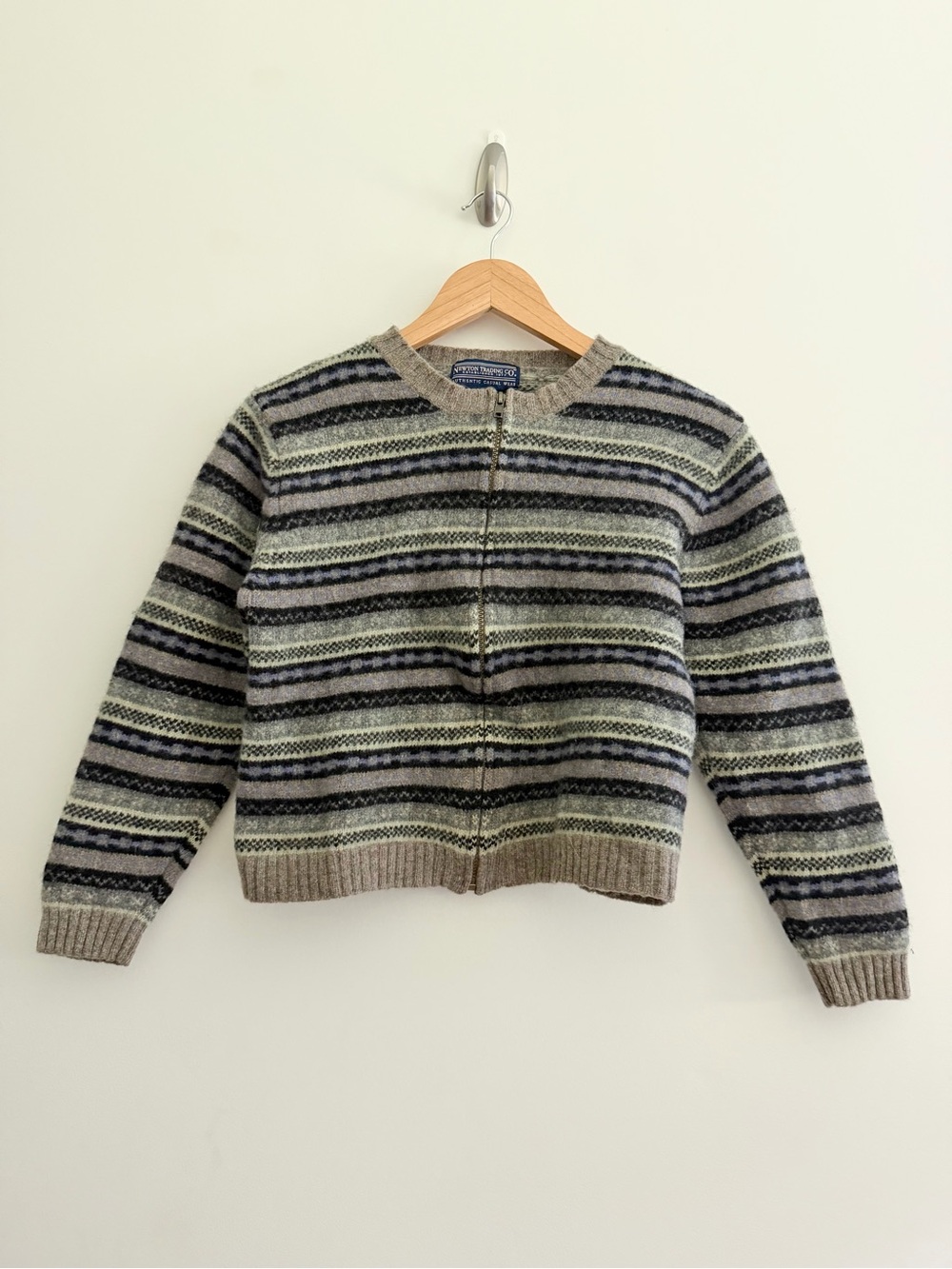 Newton Trading Co Striped Zip-Front 100 Shetland Wool Cardigan Gray Green Small